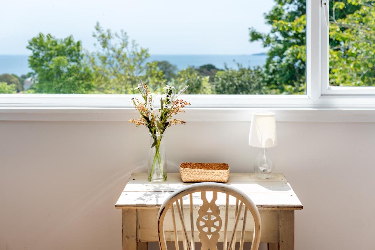 Manacles - Spacious Flat Near Beach With Sea Views & Parking Falmouth Ngoại thất bức ảnh
